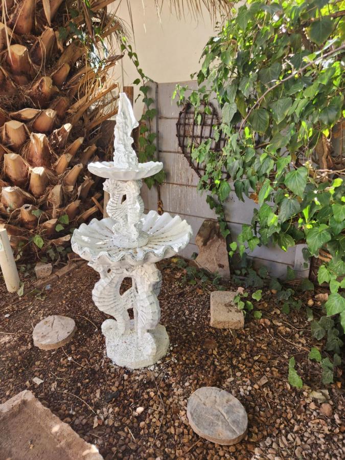 Garden Corner Guesthouse Beaufort West Exteriér fotografie